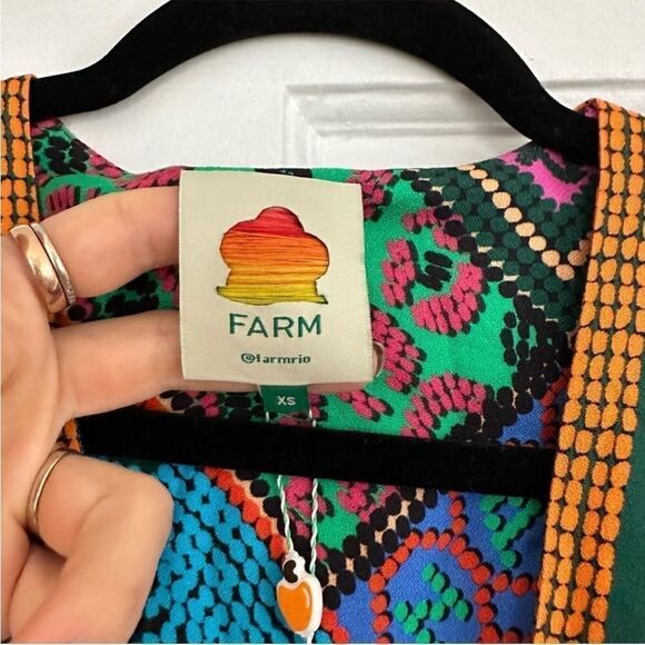 NWT FARM RIO Dotted Patch Scarf Mini Wrap Dress Printed Multicolor Sz. XS - Picture 4 of 7